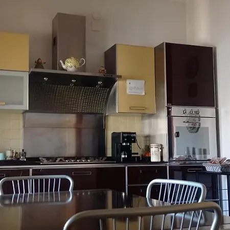 Giangurgolo Bed & Breakfast Rende
