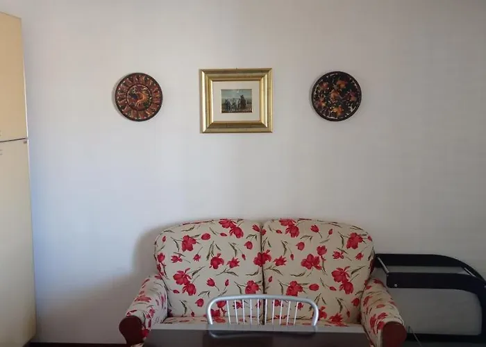 Giangurgolo Alojamento de Acomodação e Pequeno-almoço Rende