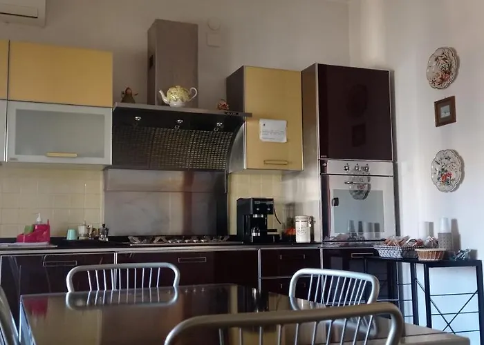 Giangurgolo Alojamento de Acomodação e Pequeno-almoço Rende